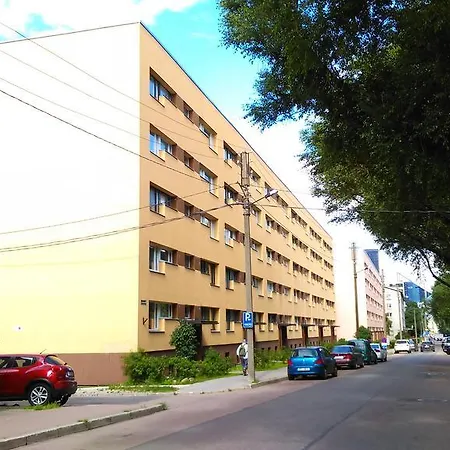 Lastekodu 26 Apartaments *
